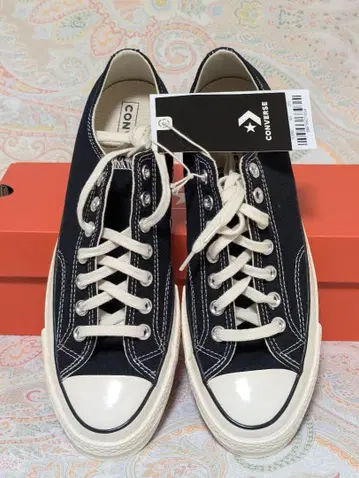 [ 미사용 새상품 ] CT70 로우컷 블랙 27cm