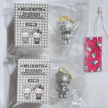 산리오 흑백 걸리시 쌍둥이 코디 타이니 참 시크릿 마스코트