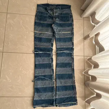 HYSTERIC GLAMOUR KINKY JEANS 부츠컷 데님