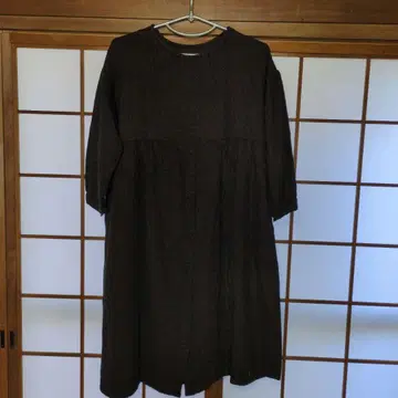 다크 브라운 긴팔 롱 원피스