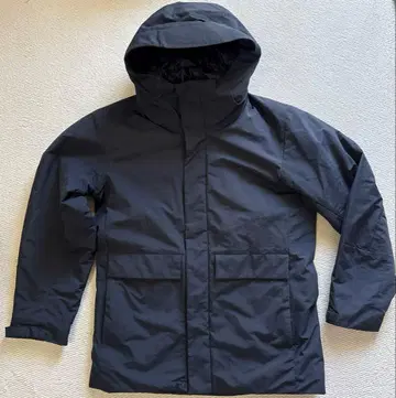 유니클로 UNIQLO 하이브리드 다운 후드티 네이비 S 사이즈 남성용