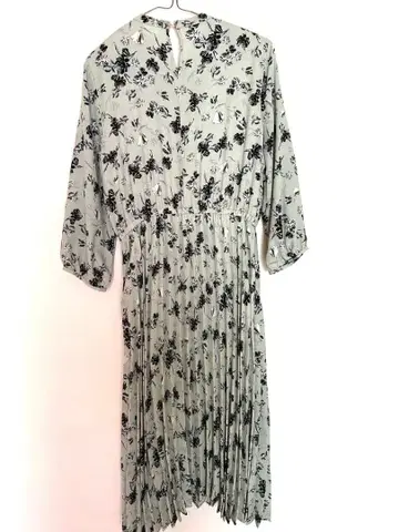 EMMAJAMES 꽃무늬 플리츠 원피스