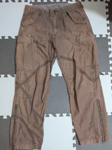 브라운 카고 팬츠 4 포켓 TAKATO 착용 유사