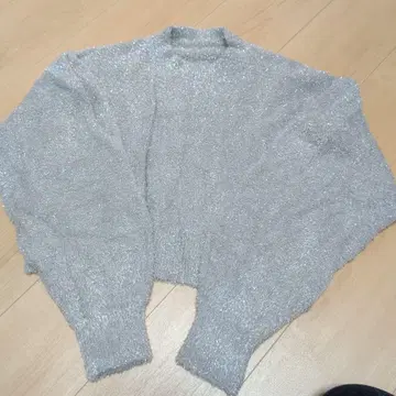 로이스크레용 니트