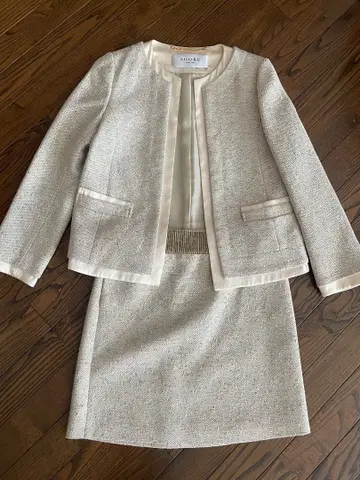 ADORE 셋업 베이지 사이즈 36