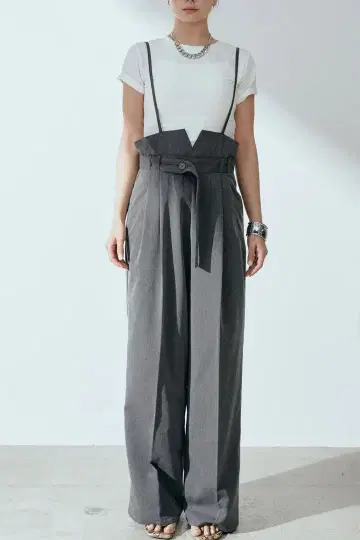 새상품 ESICA 와이드 팬츠 살로펫