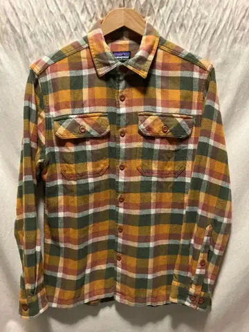 새상품급 patagonia FA19 피요르드 플란넬 셔츠 XS OBWG
