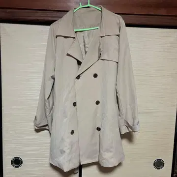 베이지 더블 브레스트 트렌치코트 3L