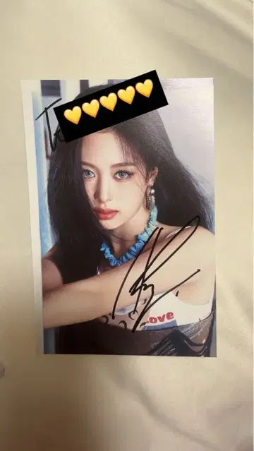 BABYMONSTER 아현 친필 사인