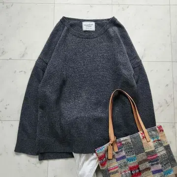 두지엠 클라세 니트 울 100% 그레이 일본제 루즈핏