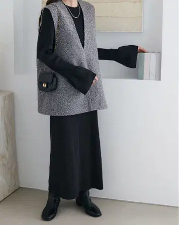 베스트 부착 리브 니트 셋업