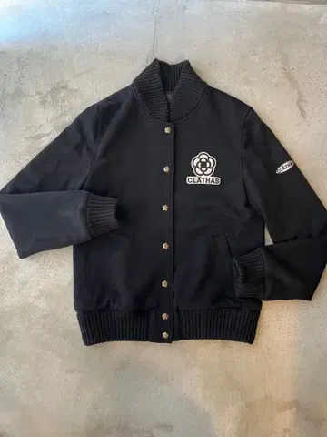 CLATHAS 블랙 자켓