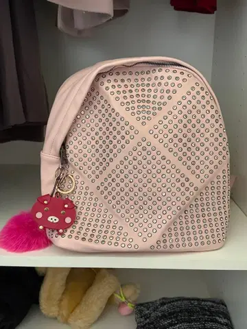핑크 스터드 백팩