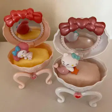 헬로키티 마이멜로디 캡슐 완구