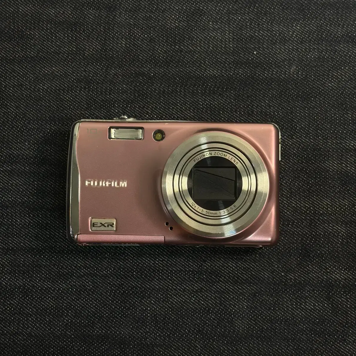 FUJIFILM Finepix F70 EXR デジタルカメラ ピンク Amazon.co.jp