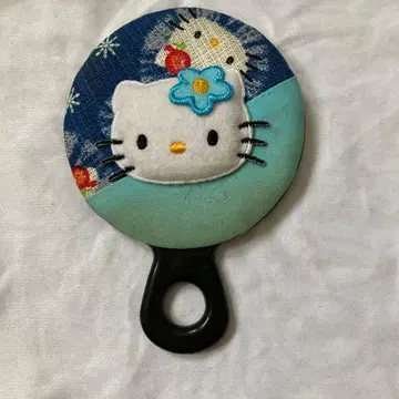 헬로키티 거울