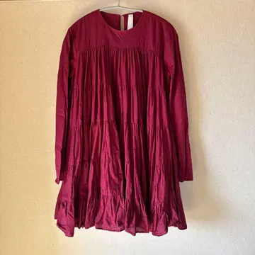 마레트 버건디 티어드 원피스