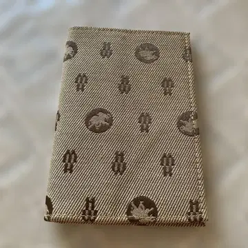 헌팅월드 여권 케이스