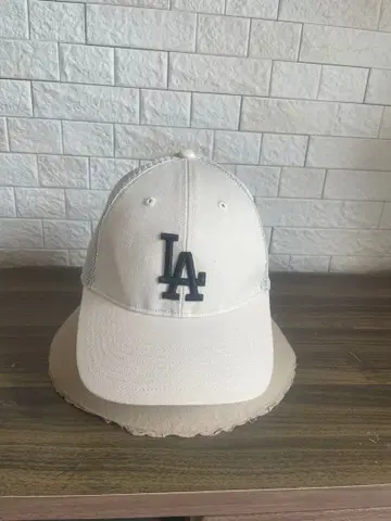 LA 캡
