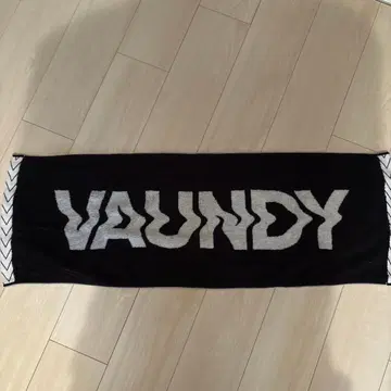 Vaundy 로고 자카드 타월 블랙 x 화이트