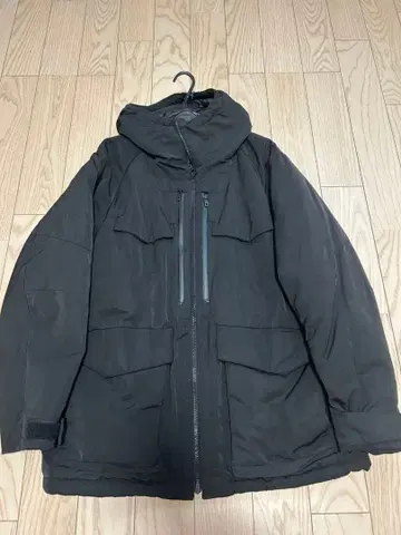 UNIQLO Whitemountaineering 하이브리드 다운