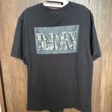 BTS SUGA D-DAY TOUR 티셔츠