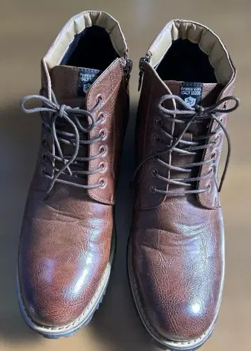 브라운 하이컷 부츠 지퍼 포함