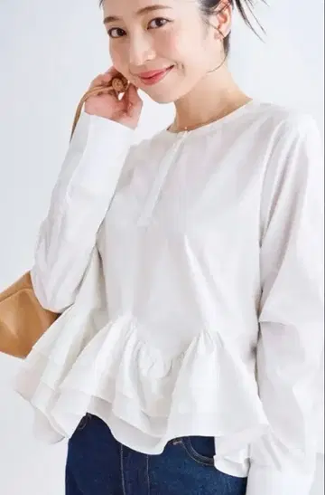 베이스먼트 셔츠