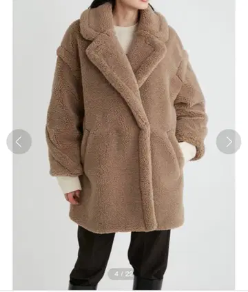 미라 오웬 빅 칼라 미들 기장 보아 코트 테디베어 코트