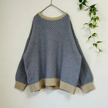 새상품급 어스 뮤직&에코로 굵은 니트 스웨터 SAX [ F ]