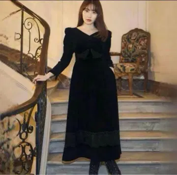 Her lip to Royal Velour Long Dress