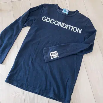 GDC 네이비 긴팔 티셔츠