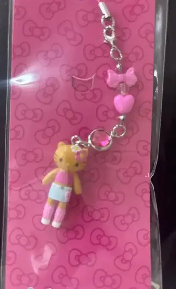 헬로키티 스트랩 Sanrio closet collection