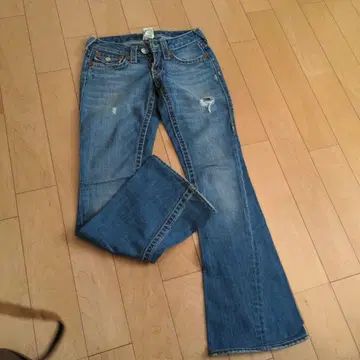 TRUE RELIGION RAINBOW JOEY 부츠컷 데님