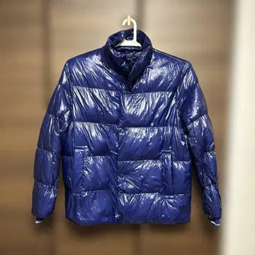 Emporio Armani 파랑 다운 자켓 사이즈 50