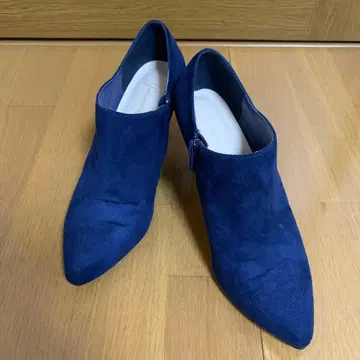 네이비 스웨이드 스틸레토 하이힐