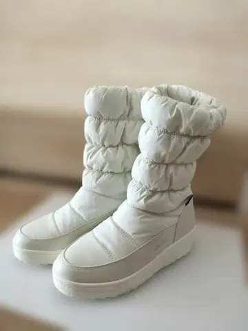 부츠 화이트 24cm DIAPLEX 안쪽 퍼