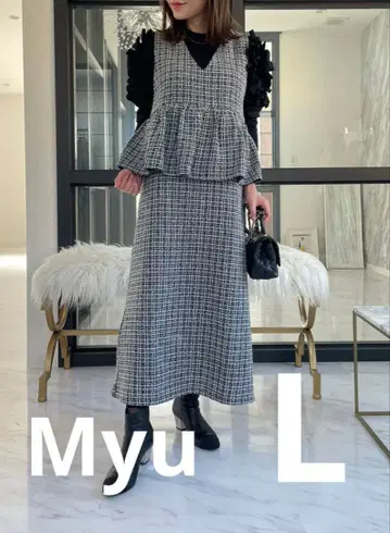 [새상품급] Myu 백 펄 페플럼 오버롤 스커트 체크 L