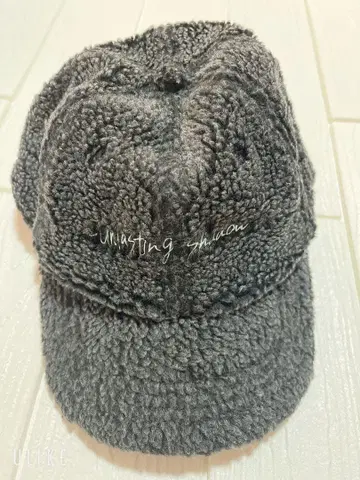 LiSA 굿즈입니다. 복슬복슬 캡.