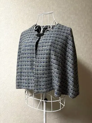 사이토 토요코 케이프 코트 그레이