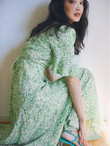 프레이 아이디 비스코스 프린트 카슈쿨 원피스 꽃무늬 원피스