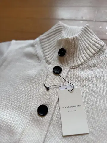 새상품 TOMORROWLAND 투모로우랜드 니트 S 토가 니트