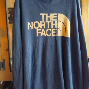 THE NORTH FACE 블랙 긴팔 티셔츠