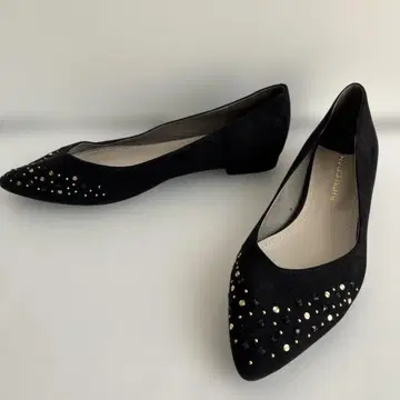 새상품급 오리엔탈 트래픽 블랙 비쥬 플랫 펌프스 24.5cm