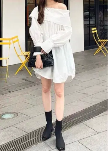 [ COCODEAL ] 오프숄더 볼륨 블라우스