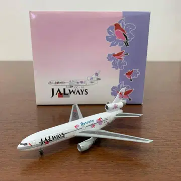 1/400 JAL웨이즈 DC-10 JA8547 리조치아 퍼플
