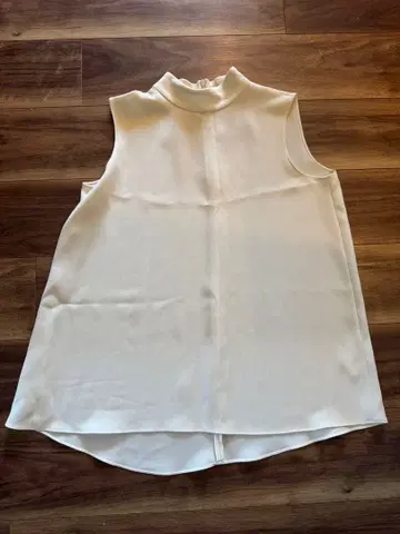 Theory 슬리브리스 셔츠 S 화이트