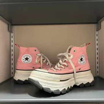 CONVERSE 핑크 통굽 하이컷 스니커즈 평상복 사이즈 24.5