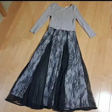 도킹 플리츠 원피스