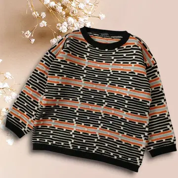 타라 자몽 크루넥 니트 스웨터 이탈리아제